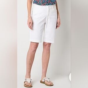 St. John's Bay White Flat Front Bermuda Shorts NWT
